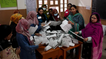 Alegerile pentru un nou guvern pakistanez au fost ținute fără acces la date mobile