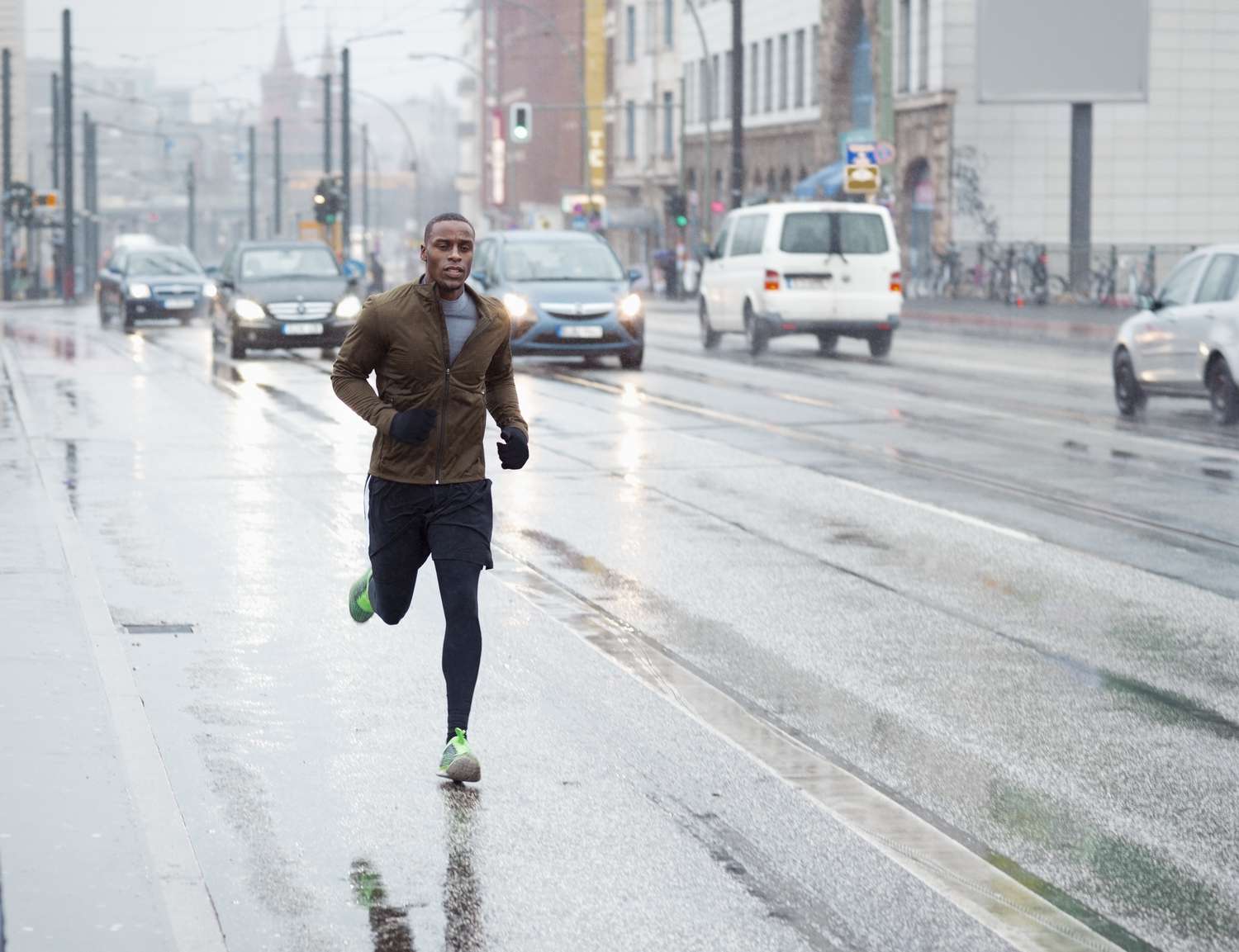 Cum rămâi motivat într-o zi ploioasă? Ana Maria Ambrosă: „Recomand stabilirea unei rutine zilnice constante”