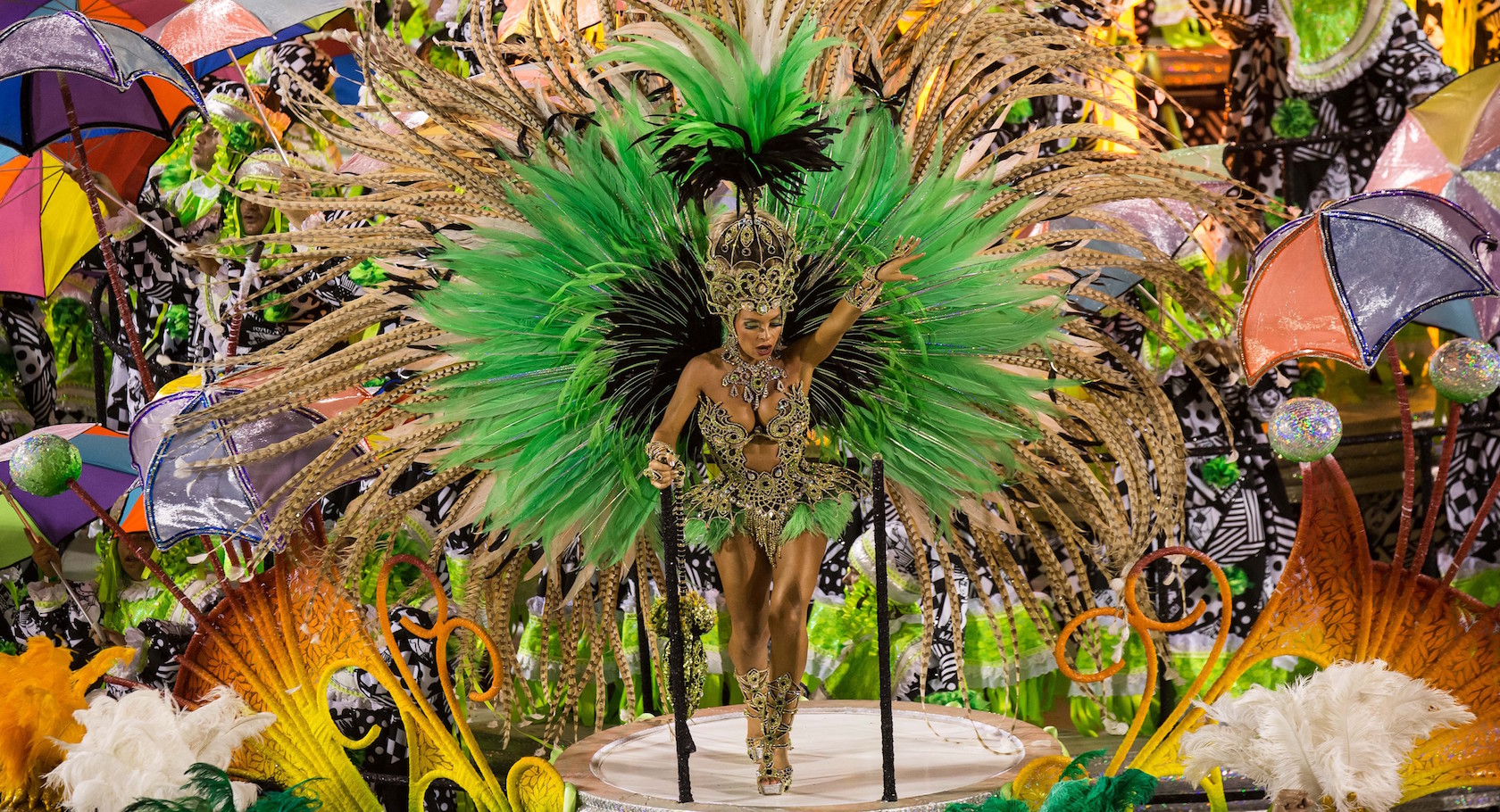 Carnavalul de la Rio a început. Cum a arătat prima zi?