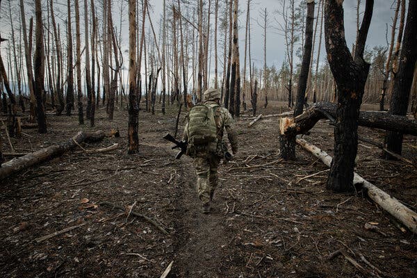 CIA ajută în secret Ucraina în războiul cu Rusia. Când a început această colaborare