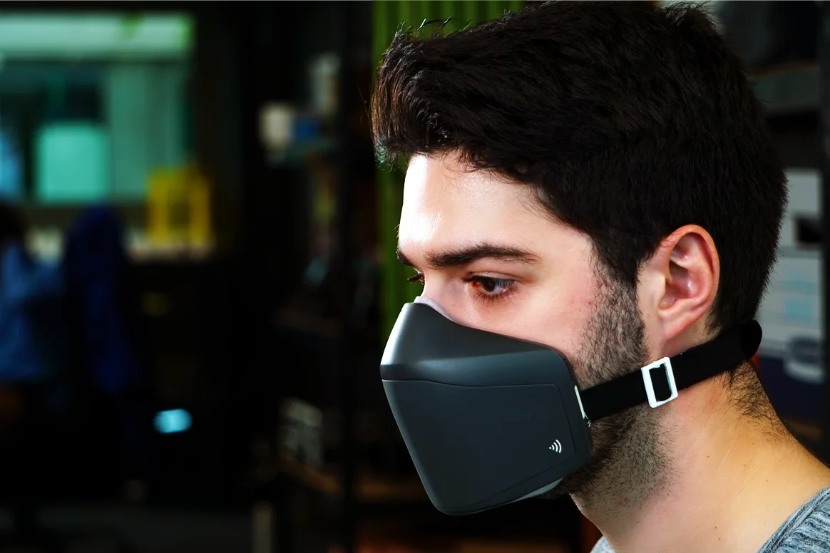 Un start-up francez strânge bani pentru o mască silențioasă. Care va fi prețul de vânzare?