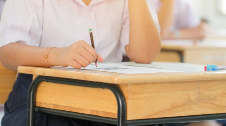 Luni începe simularea pentru Evaluarea Națională 2024. Ce se întâmplă dacă pică platforma în care se scanează lucrările?