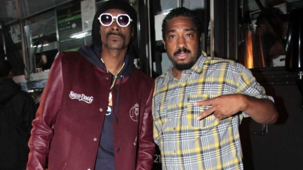 Fratele mai mic al lui Snoop Dogg, directorul muzical Bing Worthington, a murit la 44 de ani