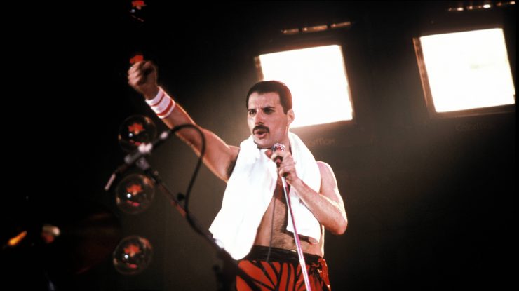 FOTO. Casa din Londra a lui Freddie Mercury a fost scoasă la vânzare. O poți cumpăra pentru 38 de milioane de dolari