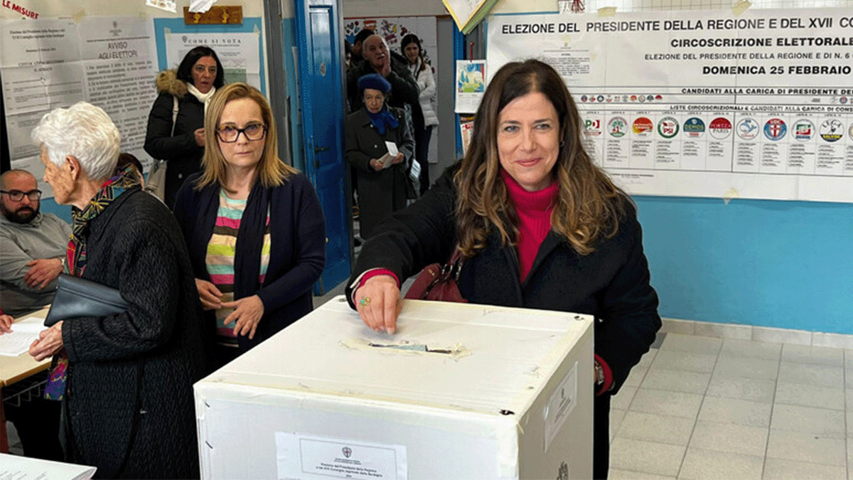 Giorgia Meloni are parte de o înfrângere în alegeri. Alessandra Todde a fost aleasă prima femeie președinte a Sardiniei