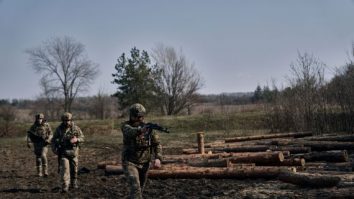 LIVE UPDATE. Doi ani de război. Liderii occidentali sosesc la Kiev în semn de solidaritate