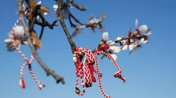 De 1 Martie, norocul din mărțișor este despre oameni. Psihoterapeut: „Este despre familie, despre amintirea celor care au fost și despre prieteni”