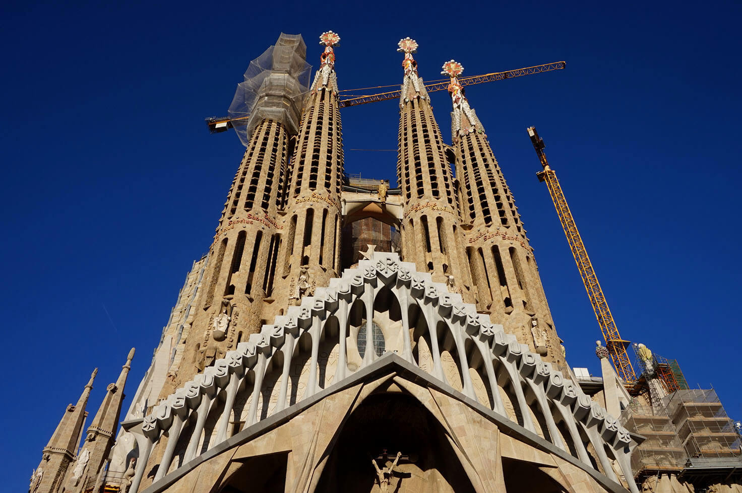 Sagrada Familia din Barcelona va fi finalizată în 2026. Esteve Camps: „Planul prezentat autorităților locale în 1915, care a fost semnat de Gaudi, include controversata scară”