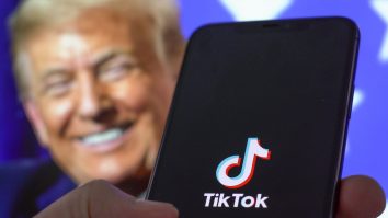 Trump spune că propunerea de interzicere a TikTok ar ajuta „inamicul poporului”: „Cred că Facebook a fost foarte rău pentru țara noastră”