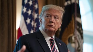 Un judecător respinge încercarea lui Donald Trump de a anula cazul documentelor clasificate din motive constituționale