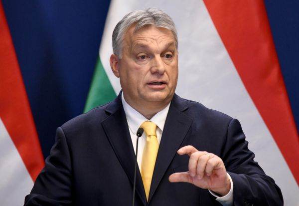 Parlamentul European cheamă în instanță Comisia Europeană pentru deblocarea parțială a fondurilor europene către Ungaria