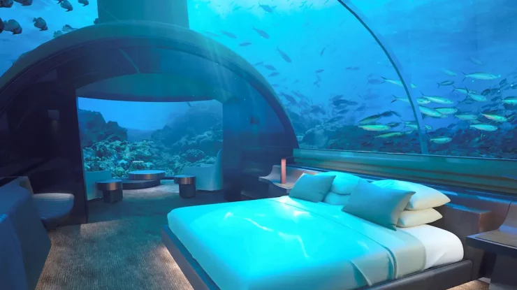 FOTO. Acvariul în care te poți caza. Pentru o noapte la hotelul subacvatic trebuie să plătești 50.000$