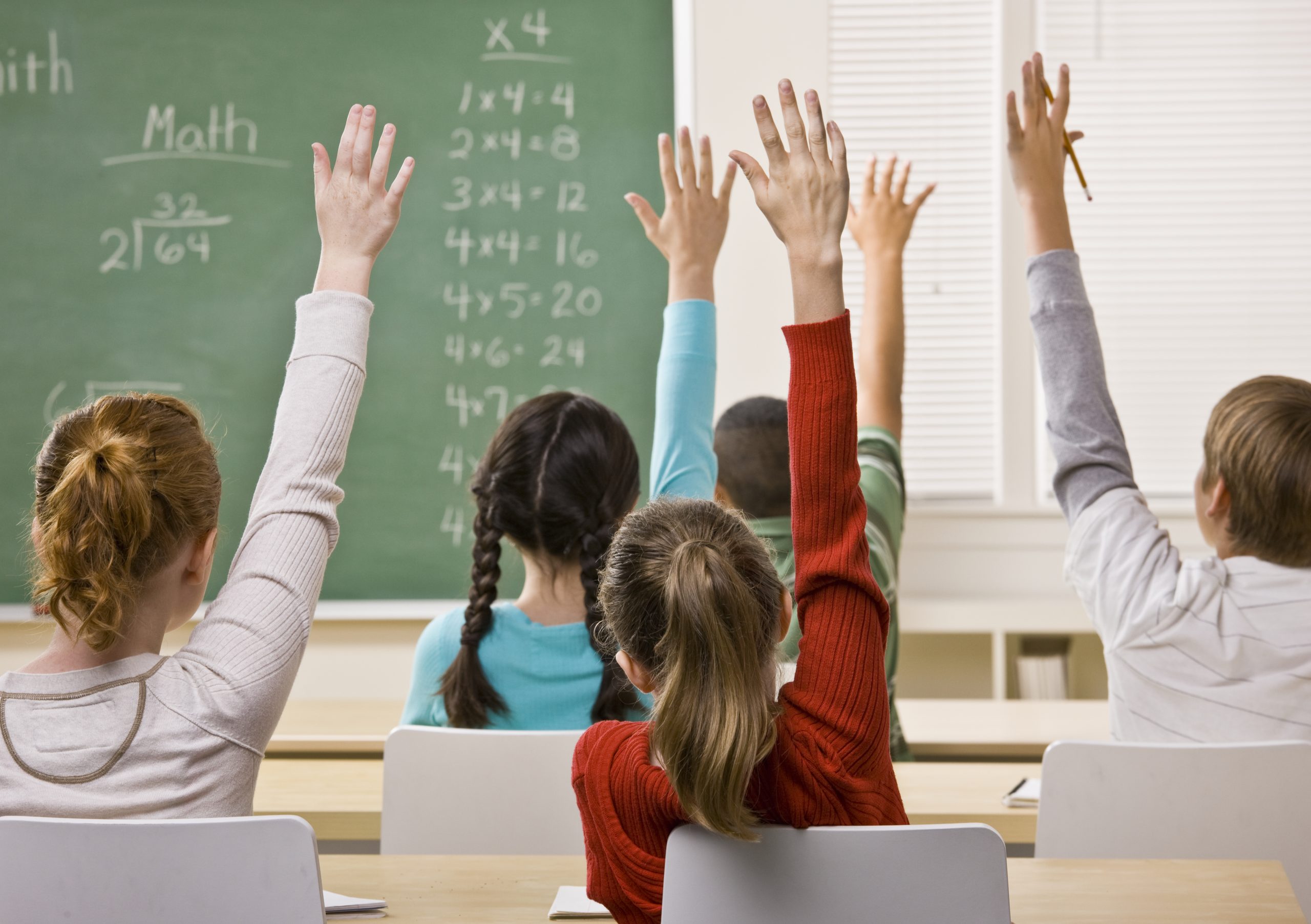 Educația din România este tot mai îmbătrânită. Profesor: „Cu siguranță este vorba despre o problemă la nivel de sistem”