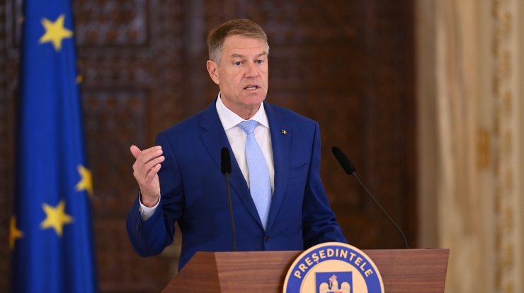 Klaus Iohannis se întâlneşte marţi cu Maia Sandu şi Manfred Weber