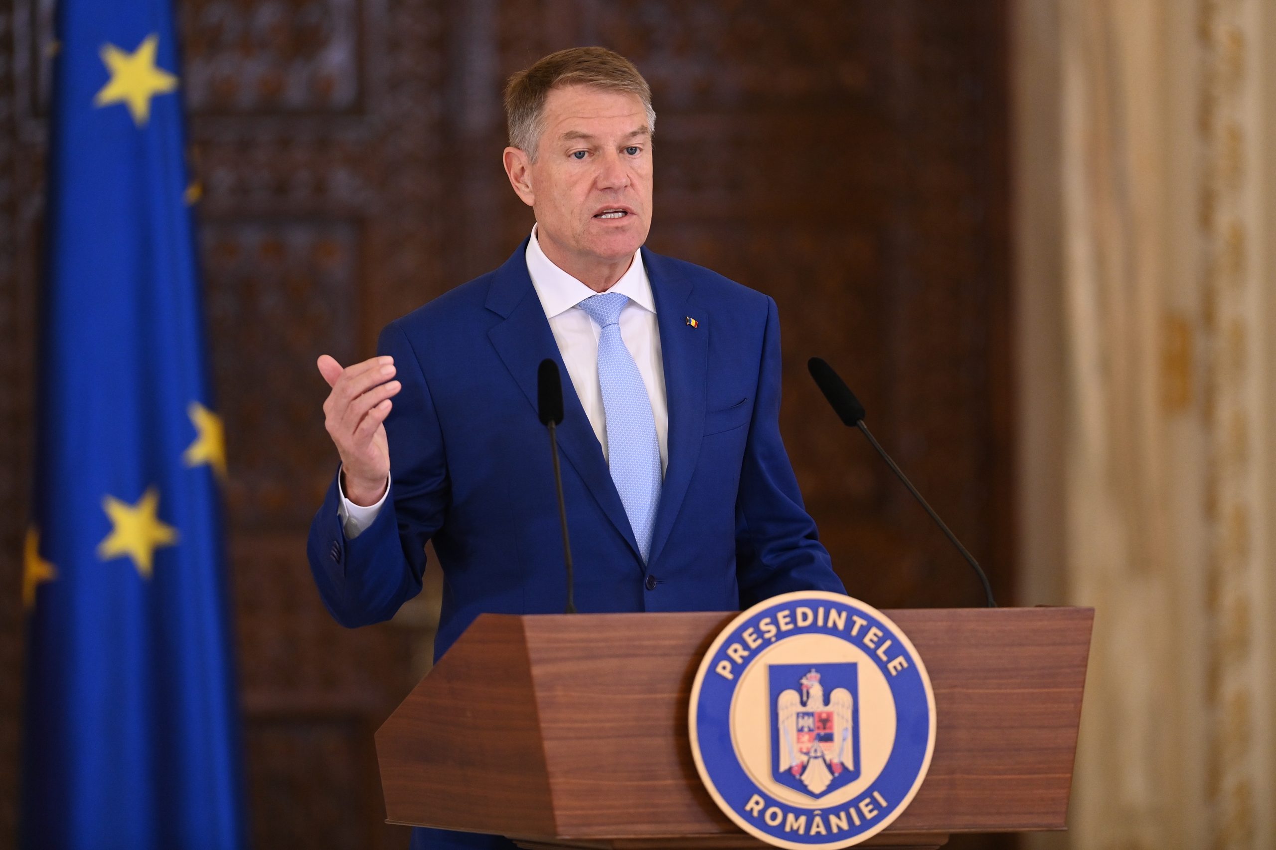 Klaus Iohannis se întâlneşte marţi cu Maia Sandu şi Manfred Weber