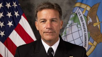 Amiralul John Aquilino se teme pentru soarta Statelor Unite. Relația tot mai strânsă dintre Rusia și China reprezintă o „axă a răului”