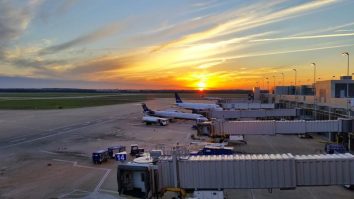 Din 31 martie, România intră în Air Schengen. Cât de pregătită este țara noastră?