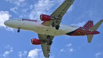Pioții unui avion indonezian au adormit în timpul zborului. Autoritățile investighează compania aeriană