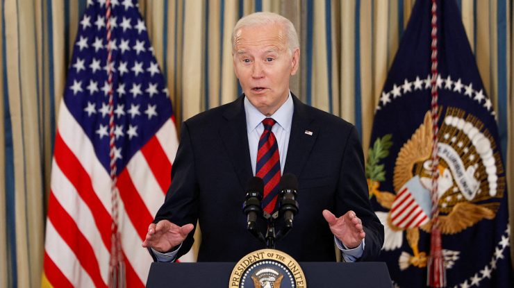 Joe Biden se pregătește de discursul despre Starea Uniunii. Apropiații îl „imploră” să se „laude” mai mult. Ar putea fi momentul cheie dinaintea alegerilor din noiembrie