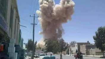 FOTO. Un atac sinucigaș cu bombe a fost raportat la banca din Kandahardin, în Afganistan. Cel puțin 21 de persoane au fost ucise