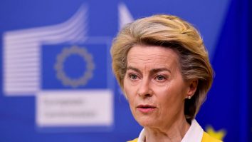 Ursula von der Leyen vrea să interzică din 2030 ambalajele din plastic de unică folosință