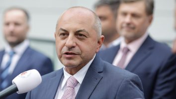 Gabriela Firea și Sebastian Burduja vor conduce campania electorală a medicului Cătălin Cîrstoiu