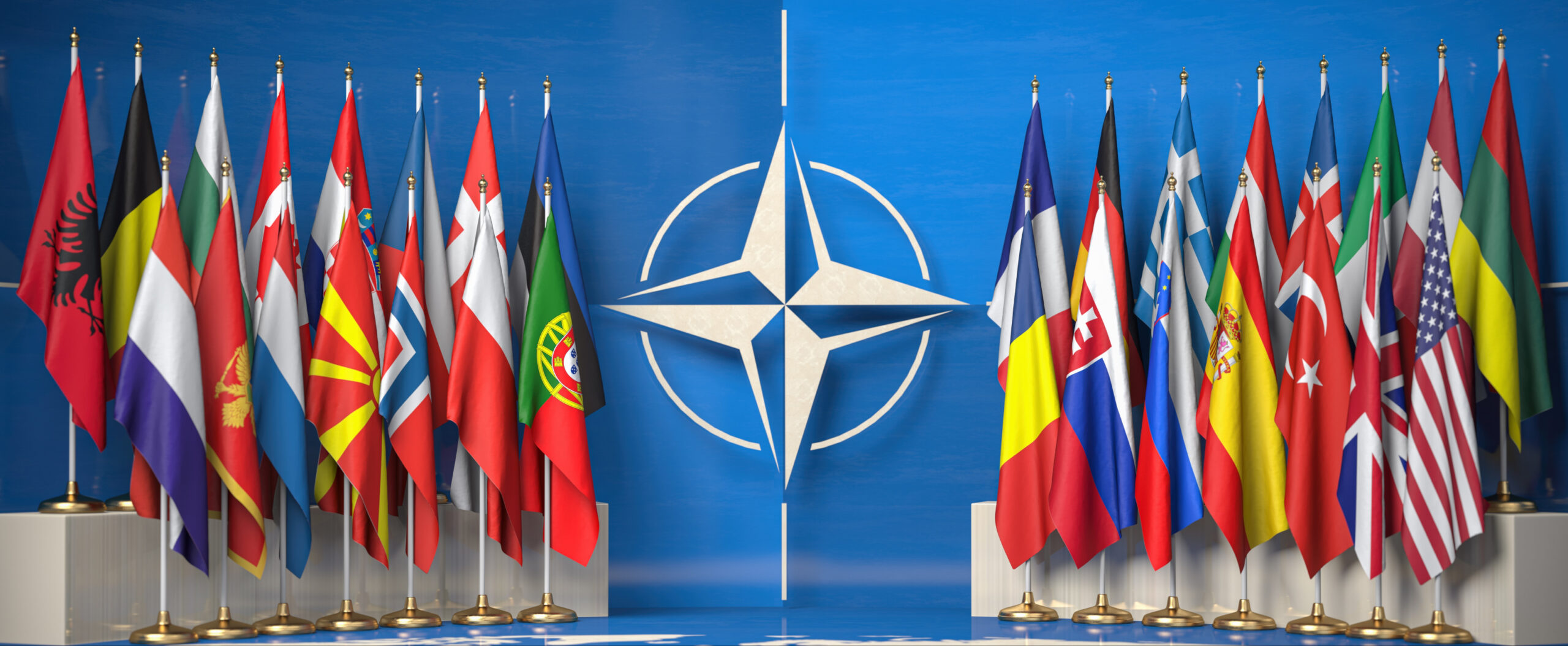 Astăzi se împlinesc 20 de ani de la intrarea României în NATO. Ce face Alianța pentru țara noastră