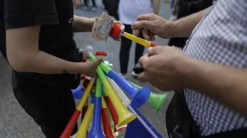 Angajaţii din comerţ protestează astăzi, între 11.00 şi 13.00, în faţa Ministerului Muncii şi Solidarităţii Sociale