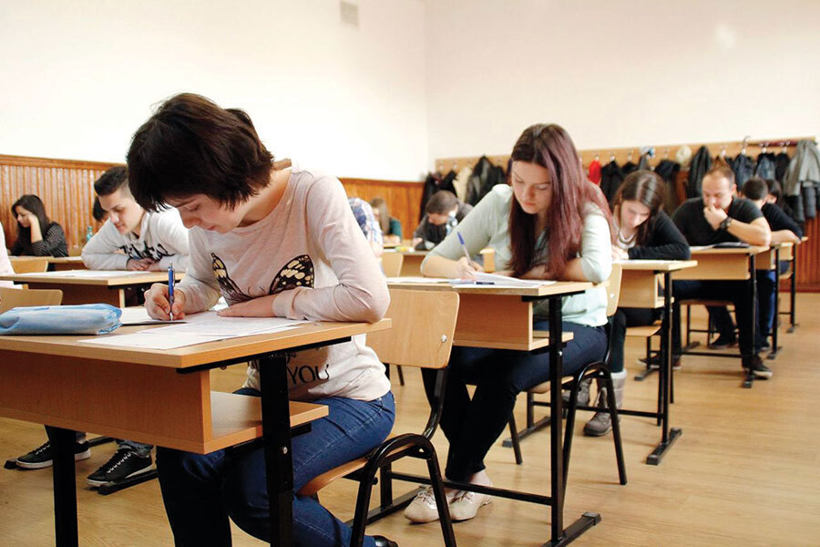 Ce facem pentru note mari la evaluări? Expert în Educație: „Nicio decizie pe care o ia Ministerul nu poate schimba modul în care profesorul predă la clasă”