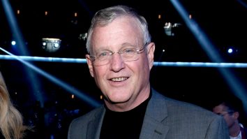 Tatăl lui Taylor Swift scapă de acuzații. El ar fi agresat paparazzi în Australia