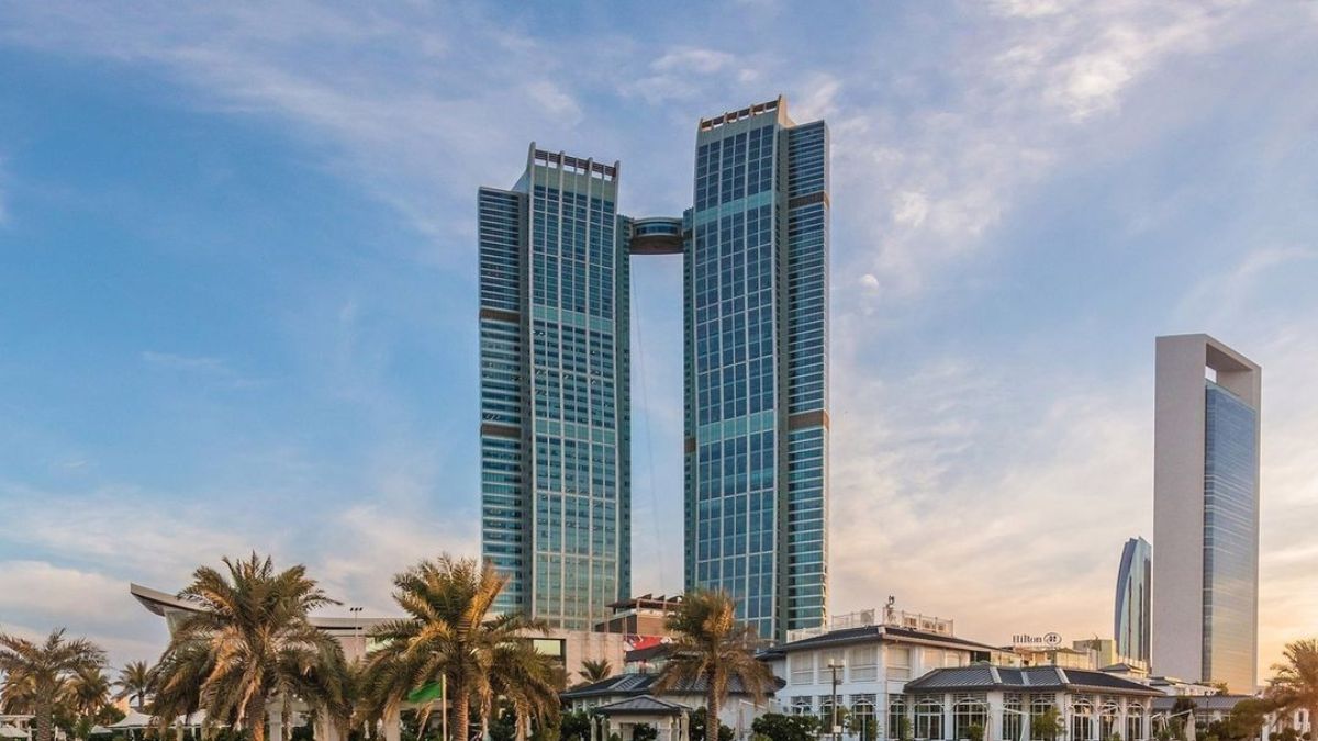Unde mergi azi? Hotelul St. Regis din Abu Dhabi îți promite o experiență de lux și un view spectaculos