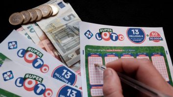 Cum a ajuns norocul să schimbe viețile oamenilor?