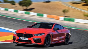 Ce mașină îți cumperi? Carwow testează BMW M8, Mercedes AMG GT și Porsche Panamera Turbo