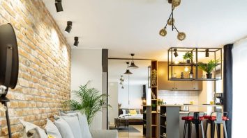 Bucureștiul are 5.000 de proprietăți listate pe Airbnb. Ce orașe au cele mai multe cazări din regiune