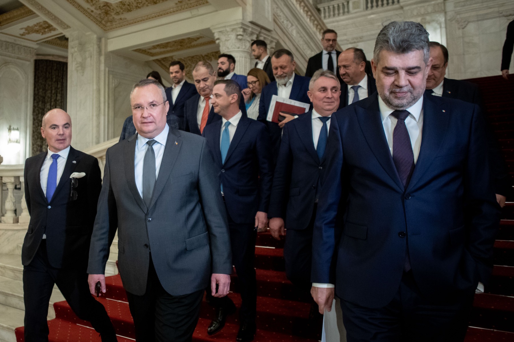 Coaliția a decis ca cele două partide să aibă candidați separați la Primăria Capitalei. Piedone, pe primul loc, într-un sondaj realizat la comanda lui Nicușor Dan