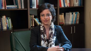 ZF: Cine sunt avocaţii care au câştigat procesul Roşia Montana de la Washington, prin care România a evitat plata unor despăgubiri de 6,7 mld. dolari. Cine este Crenguţa Leaua, avocatul specializat pe arbitraj internaţional care s-a ocupat de acest dosar