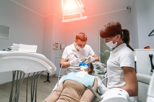 MIT pariază pe pe A.I. în medicina dentară. Stomatolog: „Inteligența Artificială aduce medicilor și pacienților un plus de precizie”