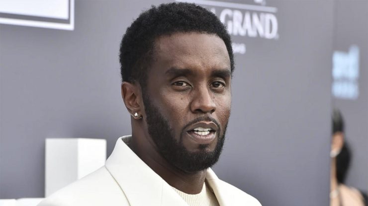 Vilele lui Sean „Diddy” Combs din Los Angeles și Miami au fost percheziționate de oficiali federali