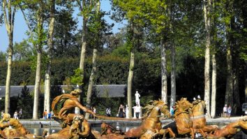 Carul lui Apollo de la Palatul Versailles a fost restaurat după un an și jumătate