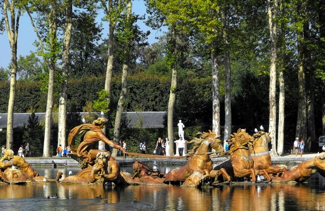 Carul lui Apollo de la Palatul Versailles a fost restaurat după un an și jumătate