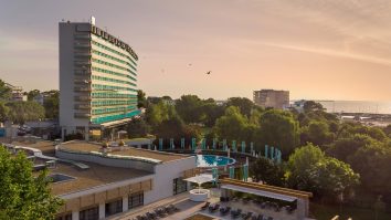 Cum regăsești „Europa” din Eforie Nord? Ana Hotels dispune de 221 de camere cu vedere la mare