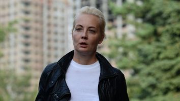 Iulia Navalnaia, văduva liderului opoziției ruse Alexei Navalnîi, face apel la un protest în ziua alegerilor față de Vladimir Putin