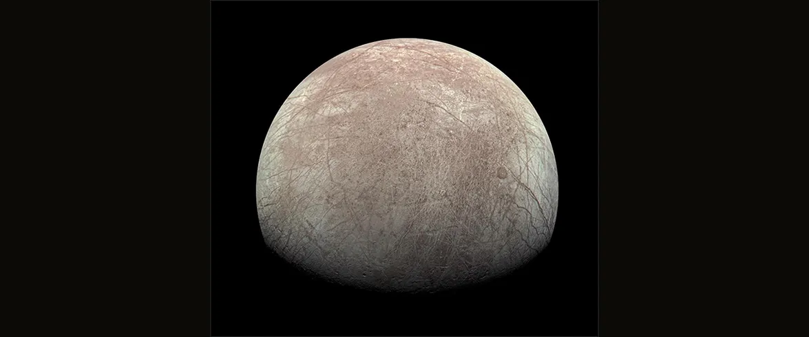 STUDIU. Luna lui Jupiter, Europa, produce suficient oxigen pentru a menține 1 milion de oameni respirând timp de o zi