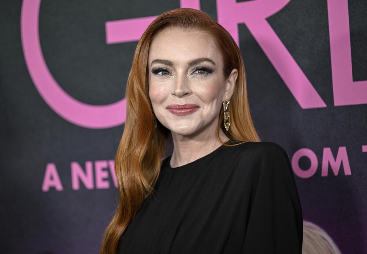 Lindsay Lohan nu este îngrijorată de revenirea la corpul pe care îl avea înainte de naștere: „Punem atât de multă presiune pe noi pentru a arăta bine”