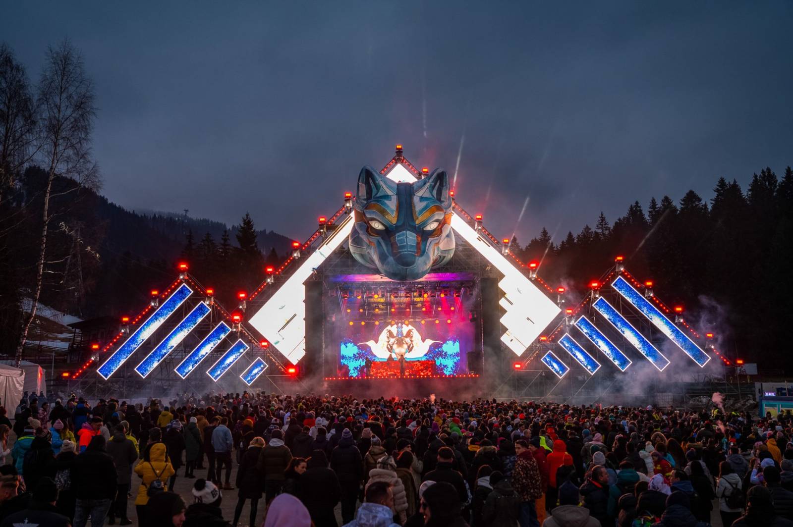 Mâine începe festivalul Massif din Poiana Brașov. Ce artiști sunt așteptați să facă show