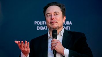 Musk dezvăluie cât de des consumă ketamină: „Am avut cea mai bine vândută mașină de pe Pământ. Dacă iau ceva, ar trebui să-l iau în continuare”