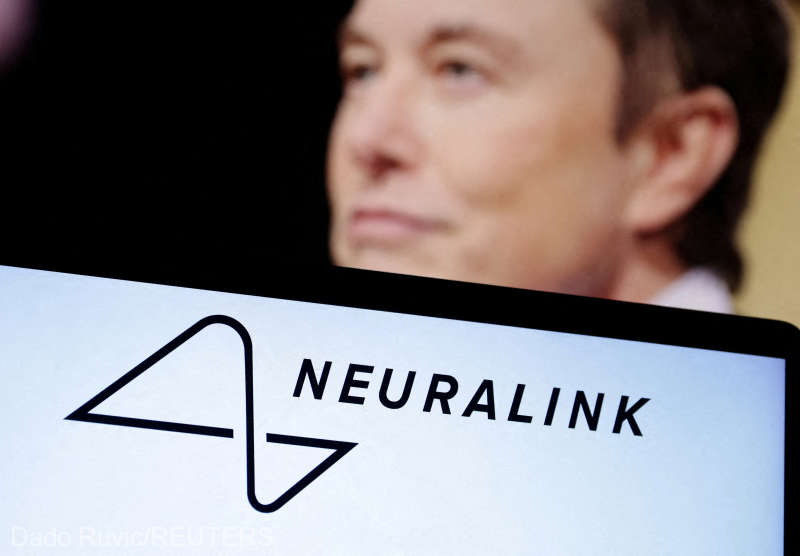 Elon Musk anunță că Neuralink va putea vindeca orbirea și va ajuta persoanele paralizate să meargă din nou