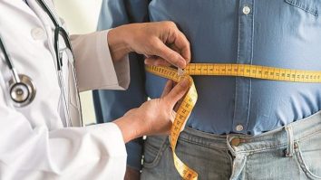 Peste un miliard de oameni trăiesc cu obezitate în întreaga lume. Ce afecțiuni grave pot dezvolta