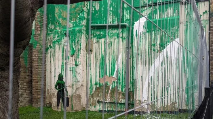 FOTO. Act de vandalism în Londra. Pictura murală realizată de artistul stradal Bansky a fost deteriorată