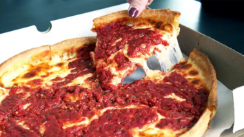 Chatbotul Copilot de la Microsoft rezolvă disputa în legătură cu cea mai bună pizza din Chicago